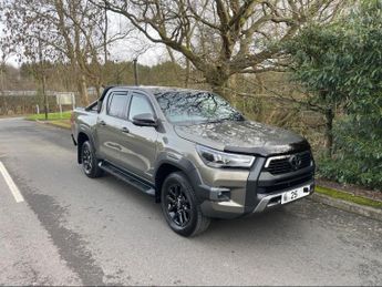 Toyota Hi Lux INVINCIBLE X 4WD AUTO 1 OWNER