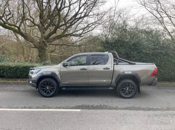 Toyota Hilux INVINCIBLE X 4WD AUTO 1 OWNER
