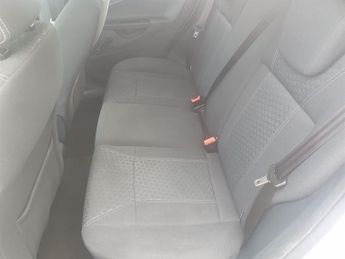 Ford Fiesta 1.6 TDCi Titanium Hatchback 5dr Diesel Manual (110 g/km, 89 bhp)