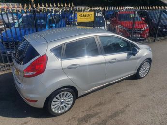 Ford Fiesta 1.6 TDCi Titanium Hatchback 5dr Diesel Manual (110 g/km, 89 bhp)