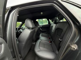 Audi A1 SPORTBACK TFSI S LINE
