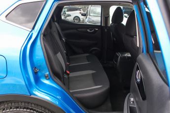 Nissan Qashqai 1.3 DIG-T N-Connecta SUV 5dr Petrol DCT Auto Euro 6 (s/s) (160 p