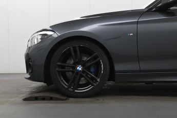 BMW 1 Series 1.5 118i GPF M Sport Shadow Edition Hatchback 5dr Petrol Auto Eu