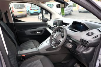 Peugeot Rifter BLUEHDI S/S GT LWB, Disabled, Automatic, Wheelchair Accessible v
