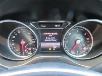 Mercedes 200 GLA  D 4MATIC AMG LINE PREMIUM PLUS AUTO