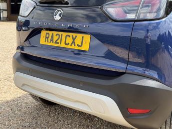 Vauxhall Crossland 1.2 Turbo Elite SUV 5dr Petrol Auto Euro 6 (s/s) (130 ps)