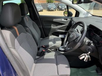 Vauxhall Crossland 1.2 Turbo Elite SUV 5dr Petrol Auto Euro 6 (s/s) (130 ps)