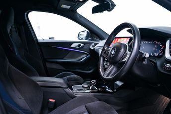 BMW 1 Series 2.0 M135i PLUS PACK Hatchback 5dr Petrol Auto xDrive Euro 6 (s/s