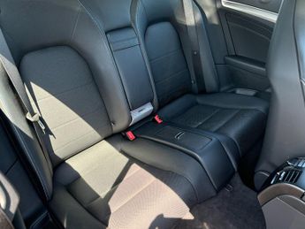 Mercedes E220d E  D AMG LINE EDITION PREMIUM