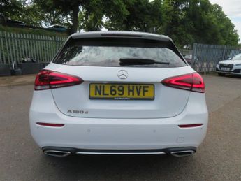 Mercedes A180d A 180 D SPORT PREMIUM AUTOMATIC