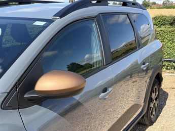 Dacia Jogger 1.6 Hybrid EXTREME MPV 5dr Petrol Hybrid Auto Euro 6 (s/s) (140 