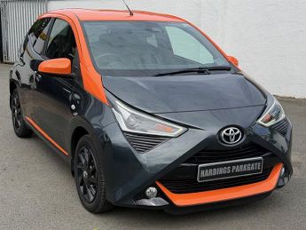 Toyota AYGO VVT-I JBL EDITION TSS