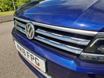 Volkswagen Tiguan R-LINE TDI BLUEMOTION TECHNOLOGY DSG