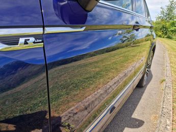 Volkswagen Tiguan R-LINE TDI BLUEMOTION TECHNOLOGY DSG