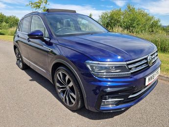 Volkswagen Tiguan R-LINE TDI BLUEMOTION TECHNOLOGY DSG