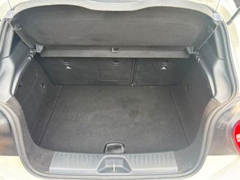 Mercedes A180 CDI 1.5 AMG Sport Hatchback 5dr Diesel 7G-DCT Euro 5 (s/s) (109 ps)