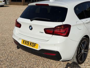 BMW 1 Series 1.5 118i GPF M Sport Shadow Edition Hatchback 5dr Petrol Manual 