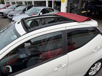 Toyota Aygo VVT-I X-CLAIM X-SHIFT FUNROOF