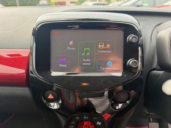 Toyota Aygo VVT-I X-CLAIM X-SHIFT FUNROOF