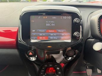 Toyota Aygo VVT-I X-CLAIM X-SHIFT FUNROOF