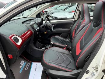 Toyota Aygo VVT-I X-CLAIM X-SHIFT FUNROOF