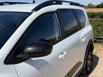 Dacia Jogger 1.0 TCe Extreme SE MPV 5dr Petrol Manual Euro 6 (s/s) (110 ps)