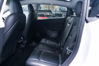 Tesla Model Y SUV 5dr Electric Auto RWD (346 ps)