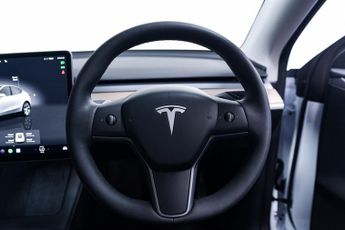 Tesla Model Y SUV 5dr Electric Auto RWD (346 ps)