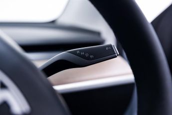 Tesla Model Y SUV 5dr Electric Auto RWD (346 ps)