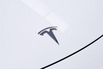 Tesla Model Y SUV 5dr Electric Auto RWD (346 ps)