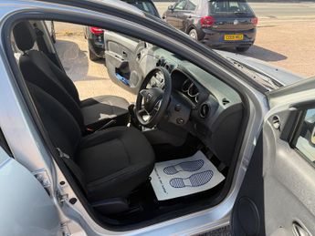 Dacia Sandero AMBIANCE TCE