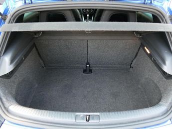 Volkswagen Scirocco 2.0TDI GT BLUEMOTION TECHNOLOGY DSG AUTOMATIC