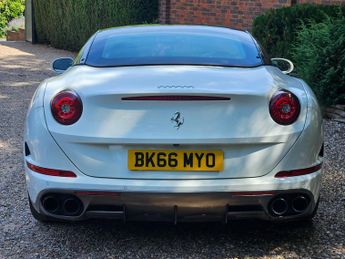 Ferrari California T