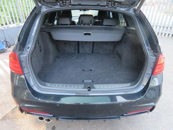 BMW 330d 3.0D XDRIVE M SPORT TOURING AUTOMATIC