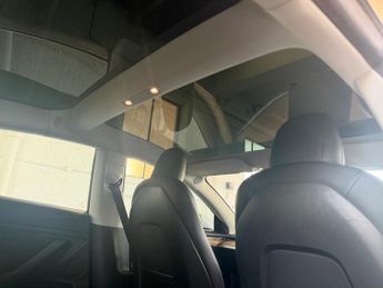 Tesla Model 3 Saloon 4dr Electric Auto RWD (241 bhp)