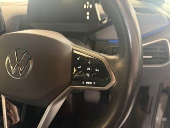 Volkswagen ID.3 Pro 58kWh Life Hatchback 5dr Electric Auto (145 ps)