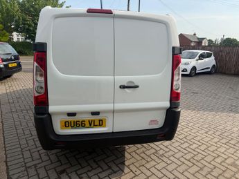 Peugeot Expert HDI 1200 L2H1 CRC