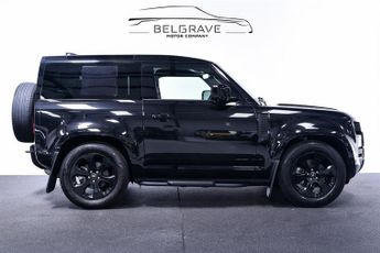 Land Rover Defender 90 3.0 D250 MHEV X-Dynamic SE HUGE HSE SPEC PAN ROOF SUV 3dr Diesel