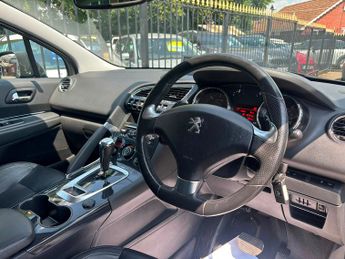 Peugeot 3008 1.6 e-HDi Allure SUV 5dr Diesel EGC Euro 5 (s/s) (115 ps)