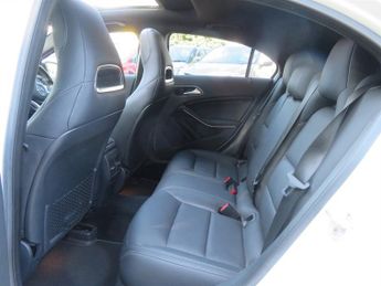 Mercedes A200d A200D AMG LINE PREMIUM PLUS AUTO