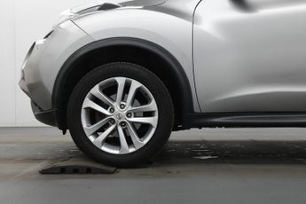 Nissan Juke 1.6 N-Connecta SUV 5dr Petrol XTRON Euro 6 (117 ps)