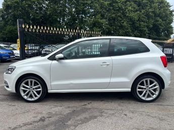 Volkswagen Polo 1.0 TSI BlueMotion Tech SEL Hatchback 3dr Petrol DSG Euro 6 (s/s