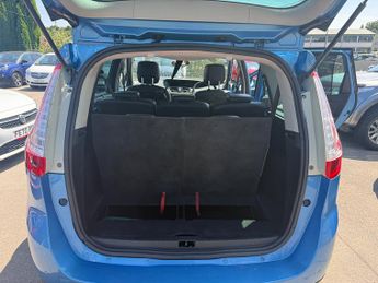 Renault Scenic GRAND DYNAMIQUE NAV DCI
