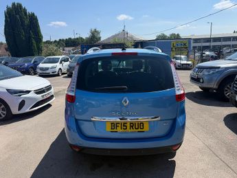 Renault Scenic GRAND DYNAMIQUE NAV DCI