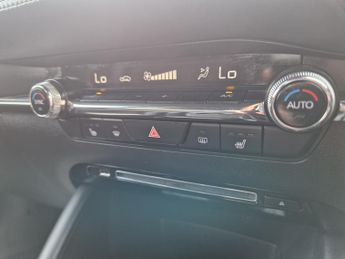 Mazda Mazda3 SE-L LUX