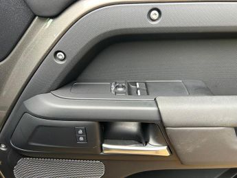 Land Rover Defender HARD TOP