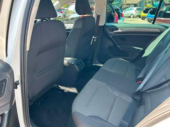 Volkswagen Golf 1.6 TDI Match Estate 5dr Diesel DSG Euro 6 (s/s) (115 ps)