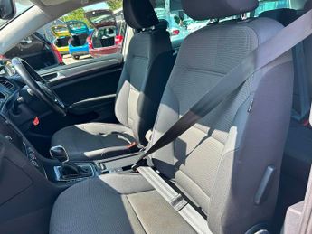 Volkswagen Golf 1.6 TDI Match Estate 5dr Diesel DSG Euro 6 (s/s) (115 ps)