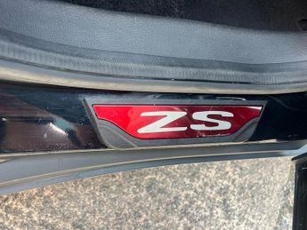 MG MG ZS EXCLUSIVE T-GDI