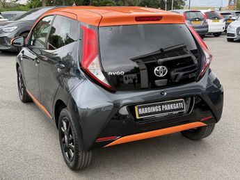 Toyota Aygo VVT-I JBL EDITION X-SHIFT TSS